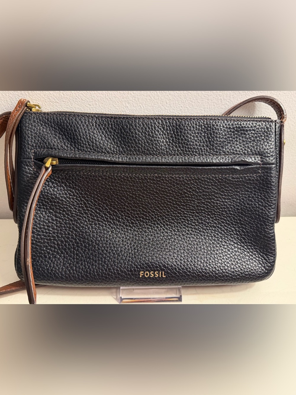 Fossil vintage small crossbody bag.